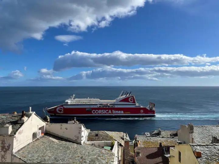 CASA GUASCO superbe duplex au cœur de la Citadelle, vue à 360 Apartamento Bastia  Exterior foto